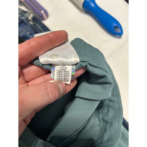 The North Face Standard Joggers Teal Activewear Women's Size Medium - Picture 4 of 10